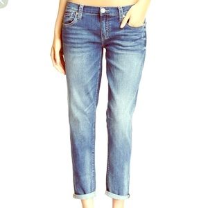 Seven7 Skinny Easy Fit